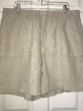 J.Jill Beige and White Linen Shorts
